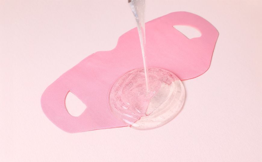 Гидрогелевая лифтинг-маска для контура лица ROUND LAB Camellia Deep Collagen V Lifting Gel Mask 10 g 3105912123 фото