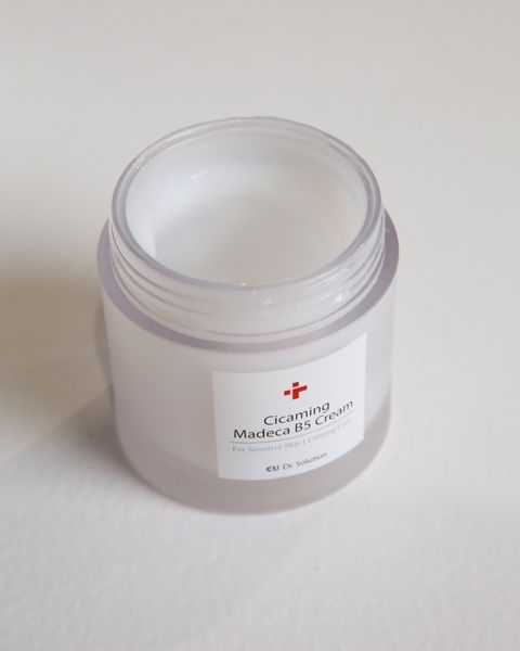 Успокаивающий крем CU Dr. Solution Cicaming B5 Madeca Cream 70 мл с центеллой и пантенолом 2688280215 фото