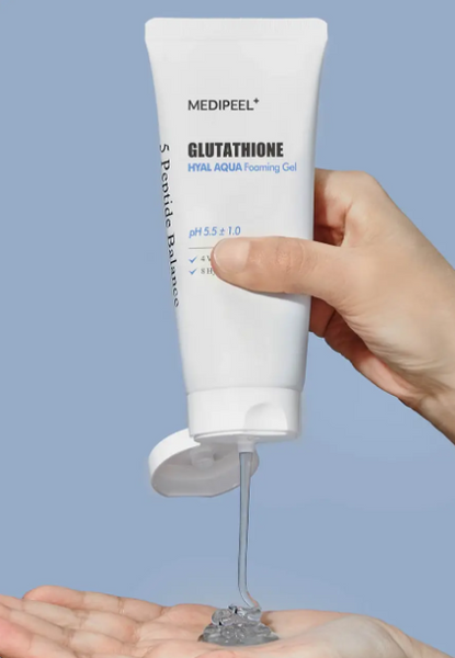 Зволожуючий гель-пінка для вмивання Medi-Peel Glutathione Hyal Aqua Foaming Gel, 150 мл 2081986130 фото