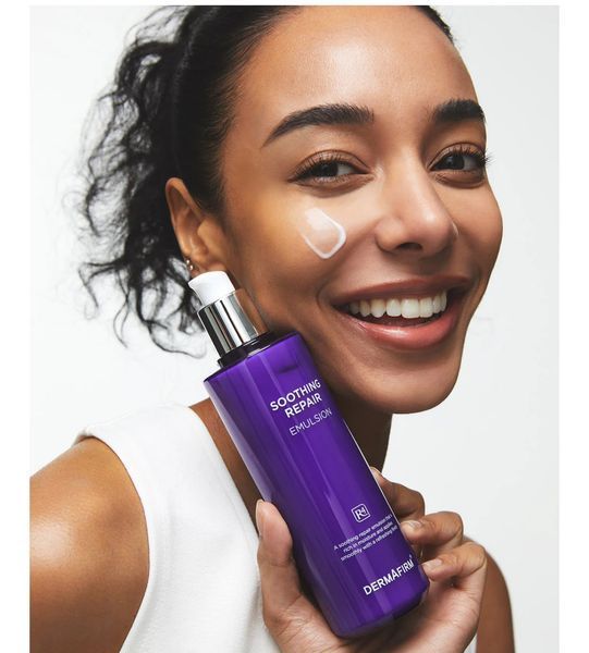 Заспокійлива відновлююча емульсія DermAfirm Soothing Repair Emulsion R4 120 мл 2446171881 фото