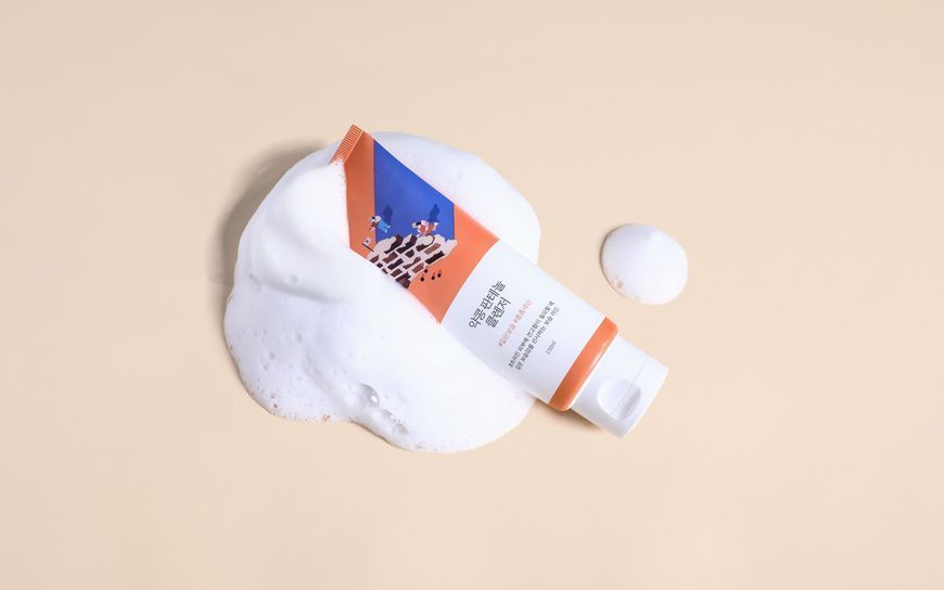 Пенка для умывания ROUND LAB Soybean Panthenol Cleanser 150 ml с экстрактом соевых бобов и пантенолом 2787135326 фото