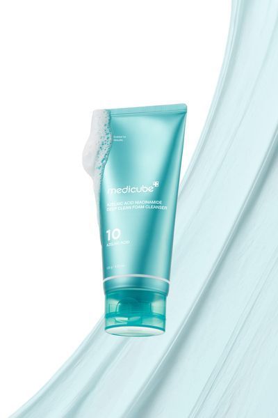 Пенка для глубокого очищения Medicube Azelaic Acid Niacinamide Deep Clean Foam Cleanser 120 мл с азелаиновой кислотой 2854680885 фото