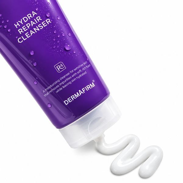 Дeликатная восстанавливающая пенка с экзосомами DermAfirm Hydra Repair Cleanser R4 Perilla Purple 120 ml 3229101033 фото