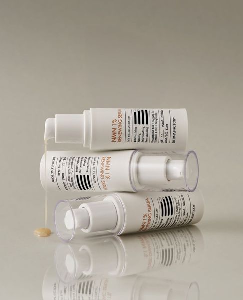 Обновляющая антиоксидантная сыворотка Derma Factory NMN 1% Renewing Serum 30 мл 2581422860 фото