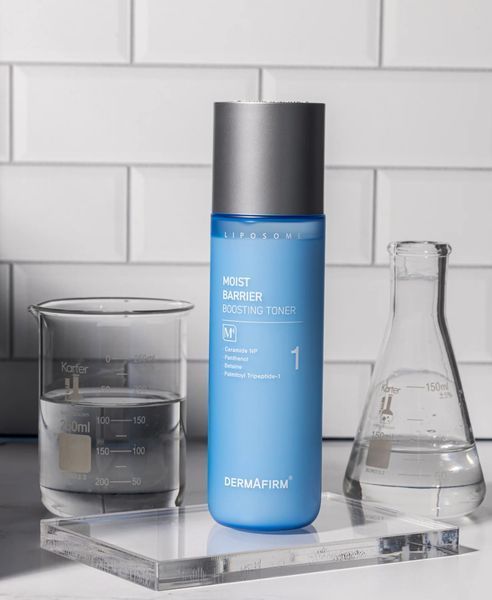 Увлажняющий балансирующий тонер DermAfirm Moist Barrier Boosting Toner M4 200 мл 2446999994 фото