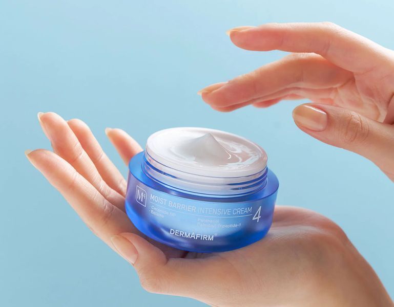 Зволожуючий крем для обличчя DermAfirm Moist Barrier Intensive Cream M4 50 мл 2447031813 фото