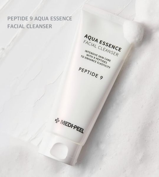 Увлажняющая пенка для умывания с пептидами Medi-Peel Peptide 9 Aqua Essence Facial Cleanser, 150 мл 2082164639 фото