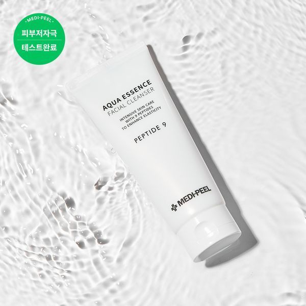 Увлажняющая пенка для умывания с пептидами Medi-Peel Peptide 9 Aqua Essence Facial Cleanser, 150 мл 2082164639 фото