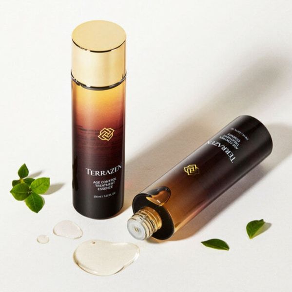 Terrazen Aqua Recharge Treatment Essence - Интенсивно увлажняющая эссенция-тонер для лица 150 мл 77725 фото