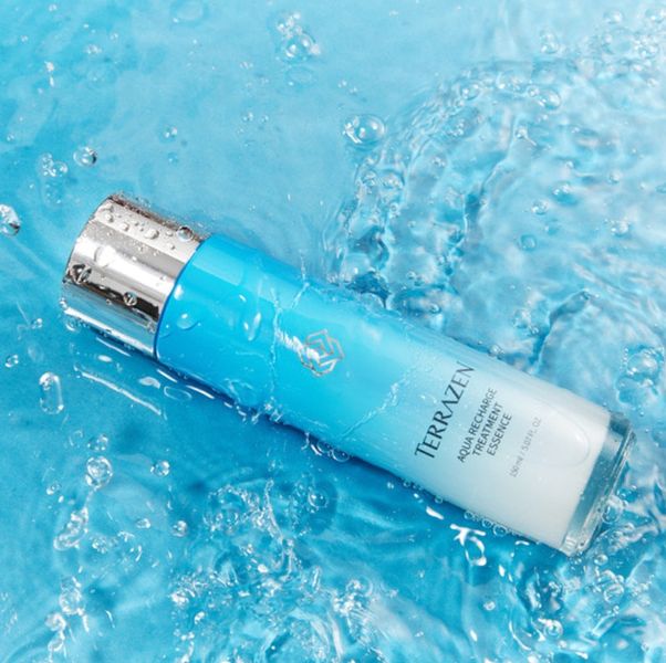 Terrazen Aqua Recharge Treatment Essence - Інтенсивно зволожуюча есенція-тонер для обличчя 150 мл 77725 фото