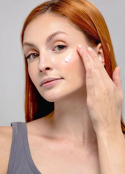 Ліфтинг-крем для шкіри навколо очей DermAfirm Age Reviving Lifting Eye Cream A4 20 мл 2490357438 фото