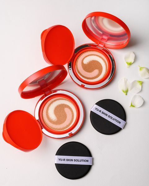 Увлажняющий кушон Yu.R Moist Layer Cushion №23 SPF50+ PA +++25 g 3125859777 фото
