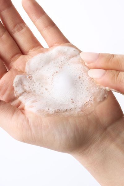 Маска-пінка для вмивання з часточками вівса Purito Seoul Oat In Gentle Exfoliating Face Cleanser 150 ml 2784909642 фото