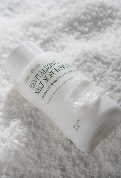 Шампунь-скраб Curly Shyll Revitalizing Salt Scrub Shampoo 300 мл 2417862545 фото