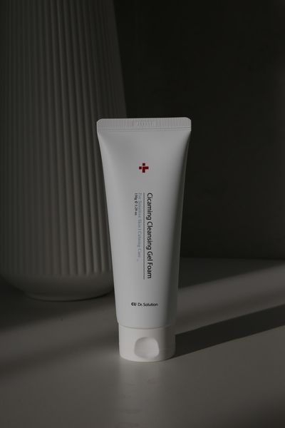 Очищуюча гель-пінка з центелою CU Dr. Solution Cicaming Cleansing Gel Foam 150 г 2687437572 фото
