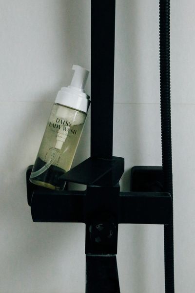 Пенки для интимной гигиены с запасным блоком CUSKIN Dr. Solution Daisy Lady Wash 150 мл + 150 мл 2632470530 фото