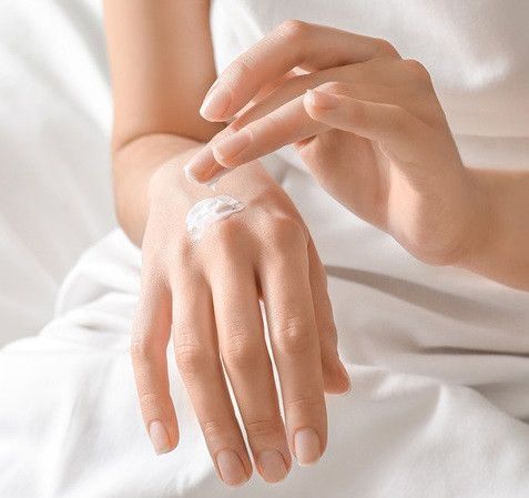 Антивіковий заспокійливий крем для рук Arocell Intensive Hand Cream 02 Vetiver 50 мл 2422551206 фото
