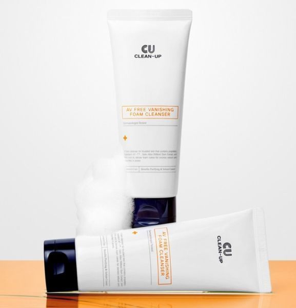 Кремовая пенка глубоко очищающая CUSKIN Clean-Up Av Free Vanishing Foam Cleanser 150 г 2854004444 фото